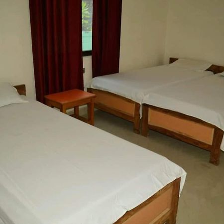 Middle Way Home Stay Bodh Gaya Exterior foto