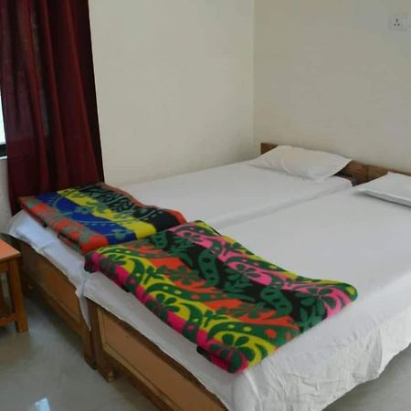 Middle Way Home Stay Bodh Gaya Exterior foto