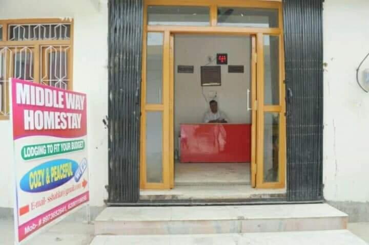 Middle Way Home Stay Bodh Gaya Exterior foto